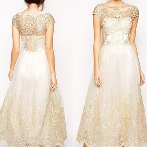 Chi Chi London Plus Premium Lace Prom Dress With Cap Sleeves